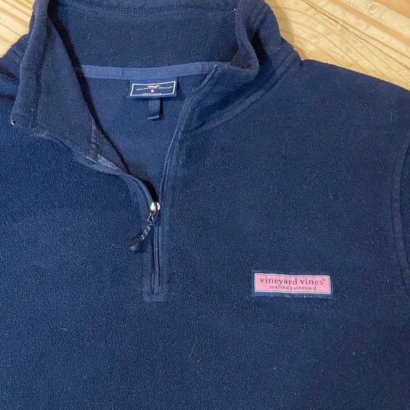 Men’s Vineyard Vines Fleece Pullover - Picture 2 of 2